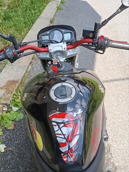 Prodam suzuki gsr 600.rv 2008 - 4