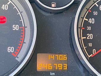Opel Zafira 1,7 CDTi - 7 míst - 4