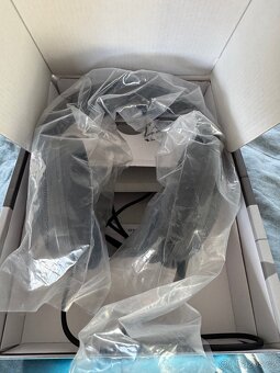 Sennheiser HD560s - 4