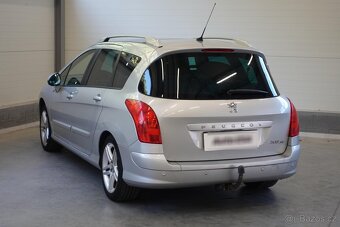 Peugeot 308 1.6 VTi , 88 kW benzín, 2010 - 4