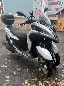 Yamaha Tricity 125 (Loupež v obchodě Hublot) - 4