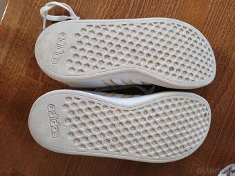 Dětské tenisky Adidas vel.34 - 4