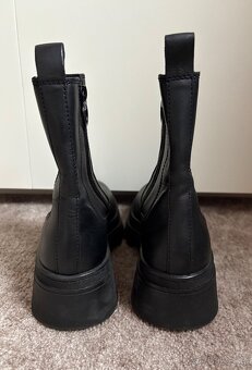 Kotnikove Chelsea Boots zn.Tommy Hilfiger - vel.39 - 4