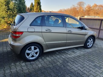 Mercedes-Benz Třídy B200, automat, koupeno v ČR, 128000km - 4