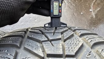 Zimní pneu 245/40/19 Hankook - 4