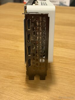 GIGABYTE GeForce RTX 3070 VISION OC 8GB - 4