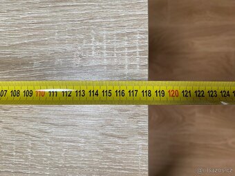 Prodám jídelní stůl - 4