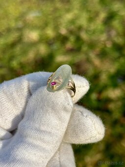 Zlatý prsten 1,66g - 4