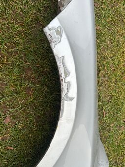 Přední blatníky pravý + levý Škoda Superb 2 - 4