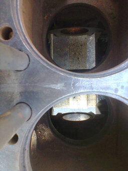 Zetor 6001 blok motoru - 4