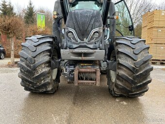 Lesní traktor VALTRA T174 - 4