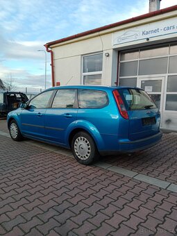 Zadní nárazník z ford focus II kombi - 4