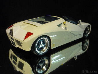 Ford GT90 Maisto 1/18 - 4