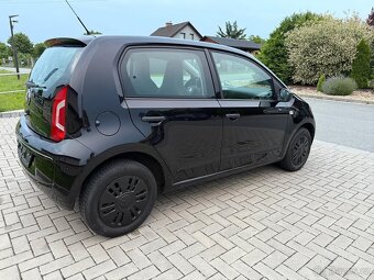 Volkswagen UP 1.0 MPi 5 dveří rok 2012 - 4