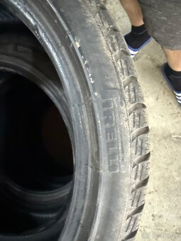 Prodám pirelli sottozero 3 225/40 r18 - 4