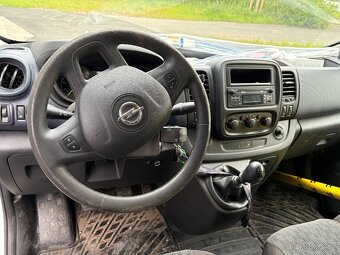 Opel Vivaro skříňový - 4