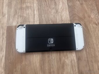Nintendo Switch Oled - 4