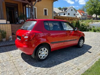 ŠKODA FABIA II 2008 1.4i 16v AMBIENTE - 4