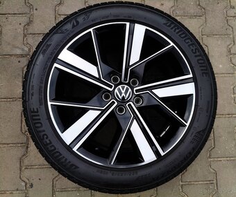 Alu kola originál Volkswagen Transportér T5, T6 5x120 R18 - 4