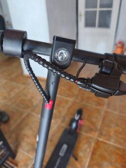 Elektrická koloběžka GoGEN VOYAGER 500W S 801B černá - 4
