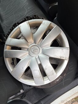 Toyota Yaris 1.0 VVT-i, 2009, STK 10/2025 – pojízdná, levně - 4
