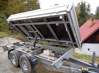 Třístranný sklápěcí, sklopný přívěs 2700 kg - 4