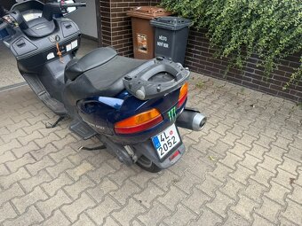 SUZUKI BURGMANN 650 - 4