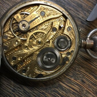 Běžící kůň ...staré kapesní hodinky / funkční / vteřinovka / - 4