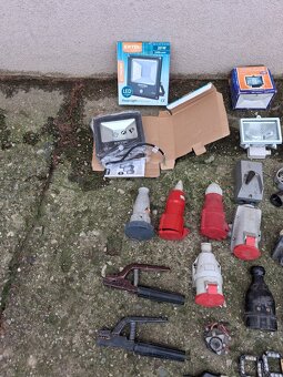 Přebytky ekektro,levne,nebo simbolicky - 4