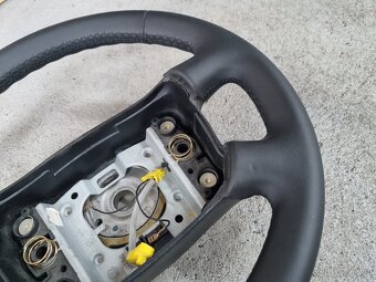 Volant po renovaci Škoda Octavia 1 - 4