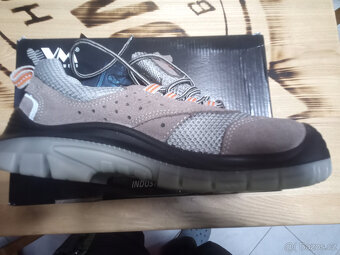 Pracovní boty vel. 42 - 4