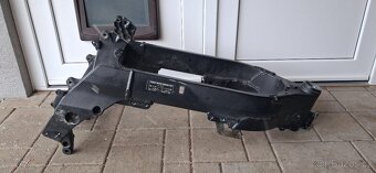 SUZUKI DL 650 V-strom 2005 - 4