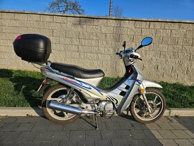 Moped skútr Loncin 50 - 4