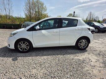 Toyota Yaris 1.4D,66KW,KLIMA,NAVI,SERVIS TOYOTA,BEZ KOROZE - 4
