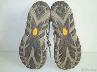 Merrell....vel.40,5 - 4