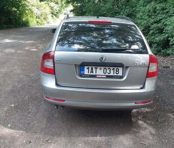 Škoda Octavia combi II 1.9 tdi rok 2010 - 4