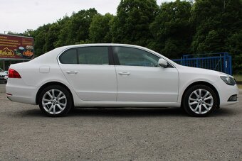 ŠKODA SUPERB 2,0 TDI 1MAJ,DPH,4X4,ELEGANCE,2014 - 4