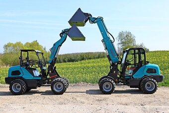 nakladač, kloubák, motor 50 Hp Kubota, 4 válce, - 4