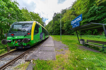 Prodej stavebního pozemku 800 m², obec Oparno, okres Litoměř - 4