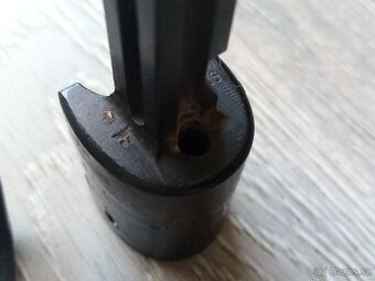 Záchyt bodáku a objímka Mauser - WaA63 - Zbrojovka Brno - 4