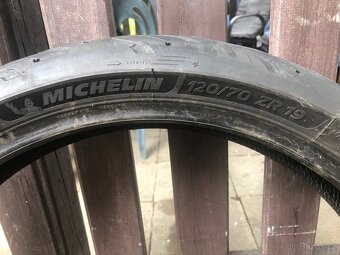Pneumatiky michelin na motorku - 4