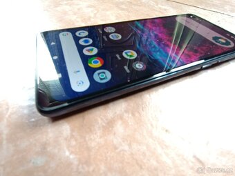 Motorola one action - 4