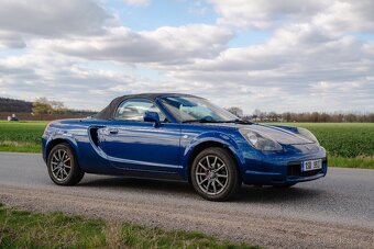 Toyota MR2 spyder - 4