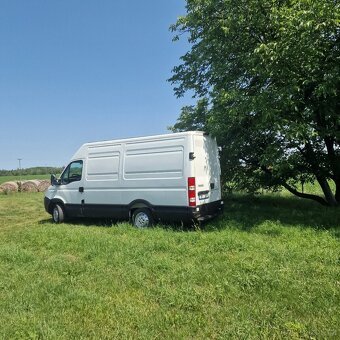 Iveco Daily 35 S 12 V- střední - 4