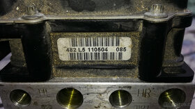Fabia I - jednotka ABS - 4