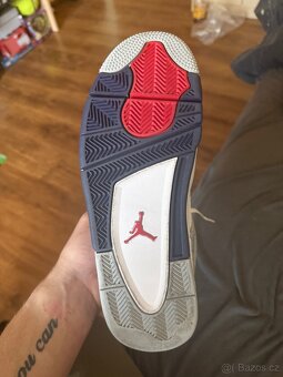 Jordan 4 - 4