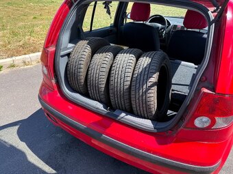 Hyundai Getz 1.1. 2007/2008. 1. majitel,strašně málo najeto - 4