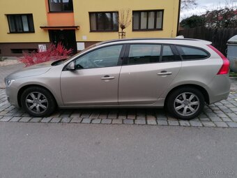 VOLVO V60 133 kW - 4