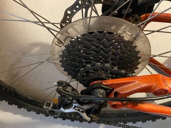Horské kolo GT Avalanche 1.0, vel. S - 4