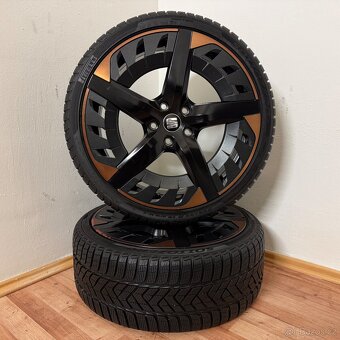 CUPRA LEON AERO 5x112 R19 ET49+ZIMNÍ 235/35R19 7,5mm - 4